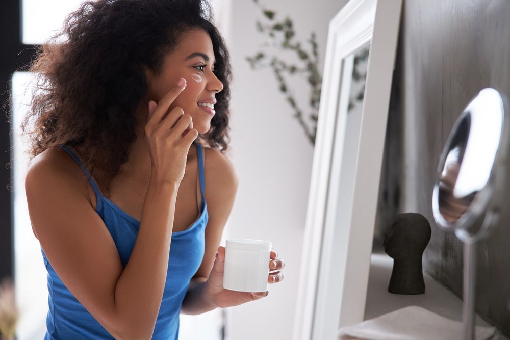 Protege tu piel durante el ejercicio al aire libre